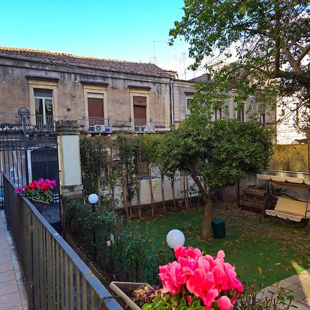 Giardino Siciliano B&B Катанія Екстер'єр фото